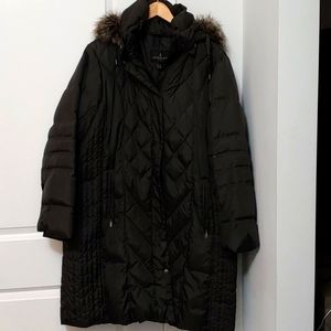 London Fog 2X mid length gray down parka